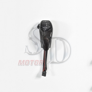 For BMW E46 2D/E46 4D LED 拇指型排檔頭 A/T，左駕，CF直紋(1X1)，無警示燈
